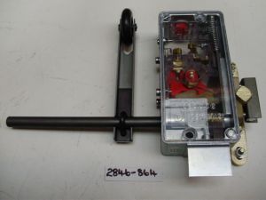 VL10 RIGHT HAND GATELOCK (002026-010000)