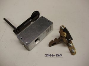 VL11 RH (right Hand) GATELOCK (002027-010000)