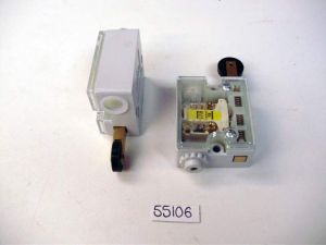 ROLLER SWITCH 1 POLE R1AR
