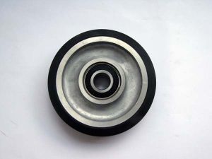 ROLLER - FOR R43 & R64 GUIDE SHOES,  4 1/2 INCH DIA