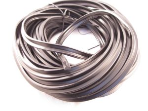 ASTRAGAL RUBBER REVERSIBLE (25M LONG)