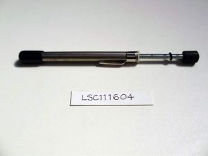 DOOR PRESSURE GAUGE *POUNDS & NEWTONS*