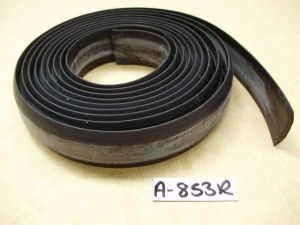 GLUE ON TYPE RUBBER ASTRAGAL