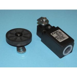 LIMIT SWITCH 2NO ROLLER PLAST,D.50