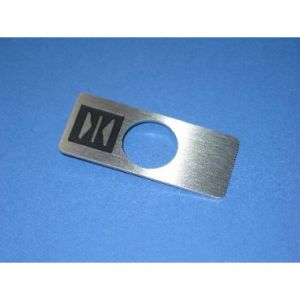 CHICKLET STAINLESS STEEL (VR) W/O BRAILLE DOOR CLOSE (DCB)