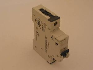 CIRCUIT BREAKER - TRIPPING CHARACTERISTICS C, 1AMP