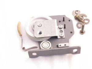 ROLLER DOOR HANGER ASSEMBLY COMPLETE L/H