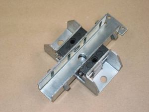 COULISSEAU AVEC 4 PINS,K079B1