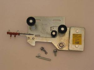 LOCK - L/H, FOR 2PSO & 2PCO SEMATIC LANDING DOORS