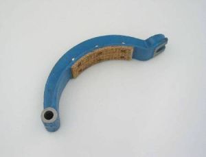 BRAKE ARM + LINING FOR M/C 1080/1080L/9LEO